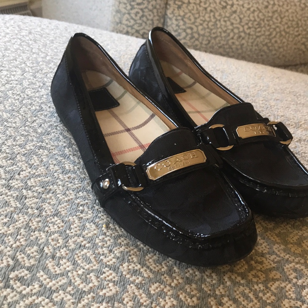 COACH CLASSIC FLATS/LOAFERS